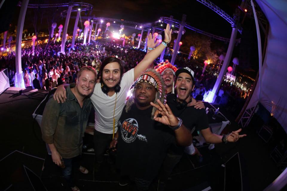 Pic Schmitz | Ron Carroll & Make U Sweat | Na Praia | Brasília, DF - BRAZIL