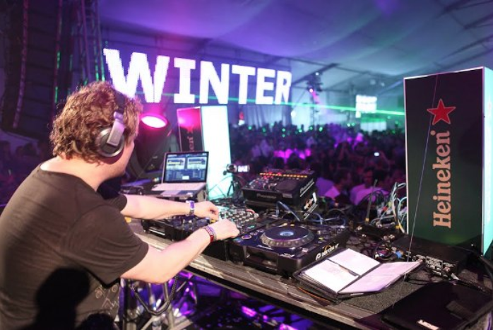 Pic Schmitz | Winter Play 2010 | Centro de Eventos de Jurerê | Florianópolis, SC - BRAZIL